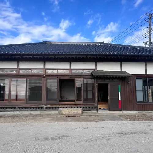 食堂サンダーボルト